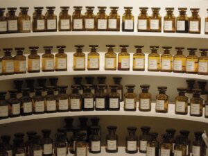 香水を長持ちさせる方法とは？